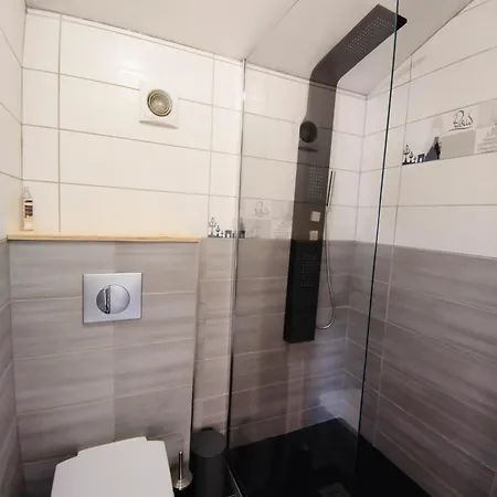 Chalet Spacieux & Landry